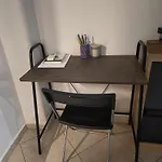 Όμορφο Διαμέρισμα Με Αυλή