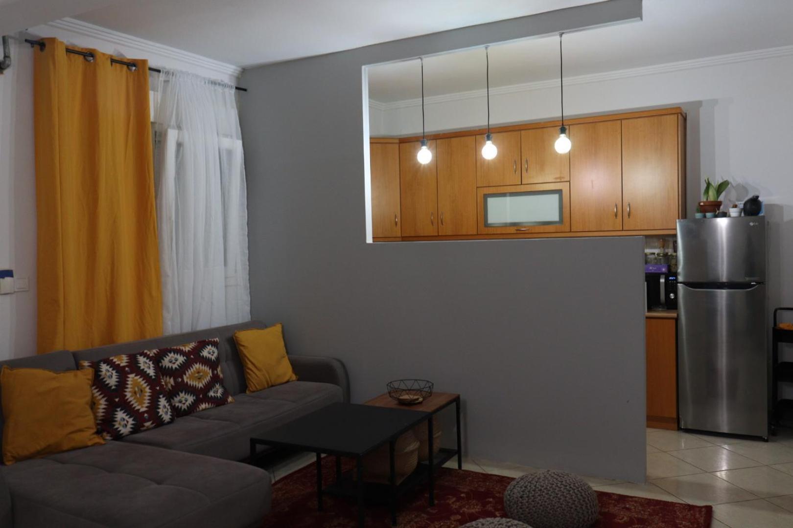 όμορφο με αυλή Apartment *