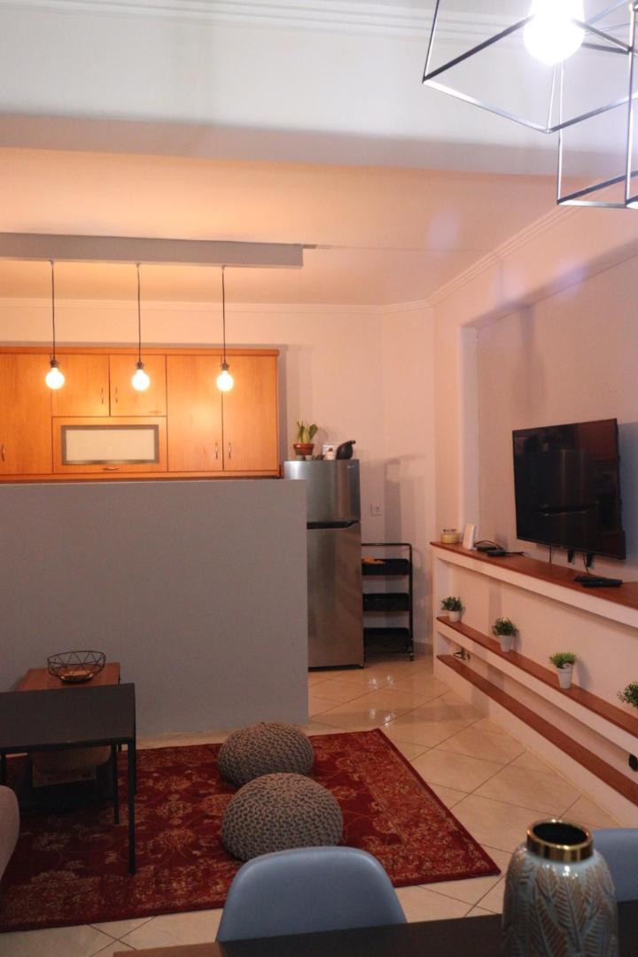 Apartment όμορφο με αυλή Thessaloniki